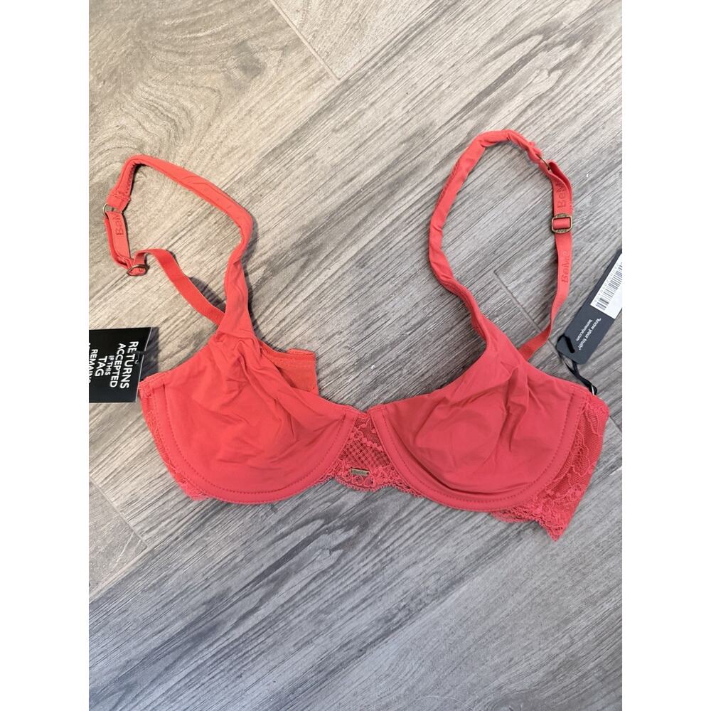 BeMe New York Women's Bra 32C Under Wire Red NWT Adjustable Straps